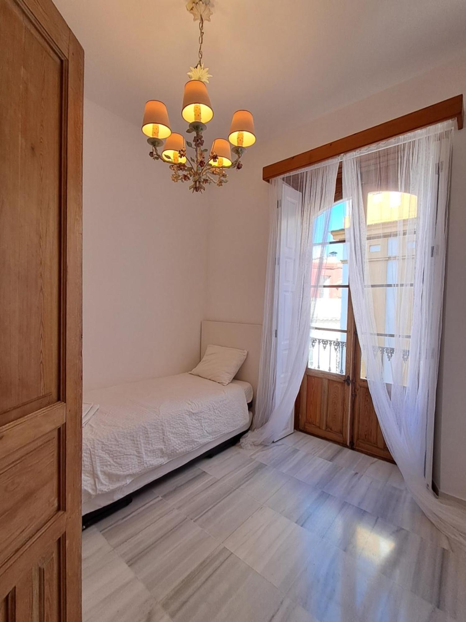 Apartamentos Almirante Hoyos Sevilla Exteriör bild