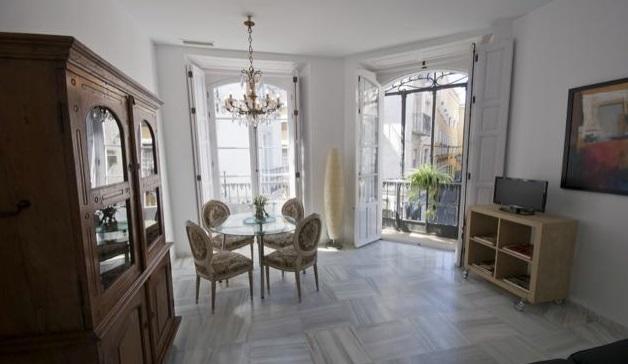 Apartamentos Almirante Hoyos Sevilla Exteriör bild